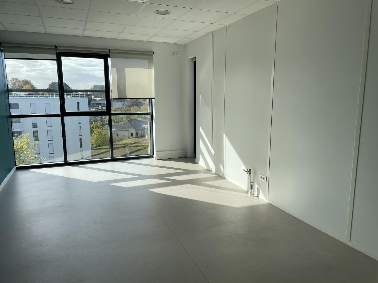 Bureau Nantes 415m² Location bureau Nantes Loire-Atlantique OLBUR2112519 3